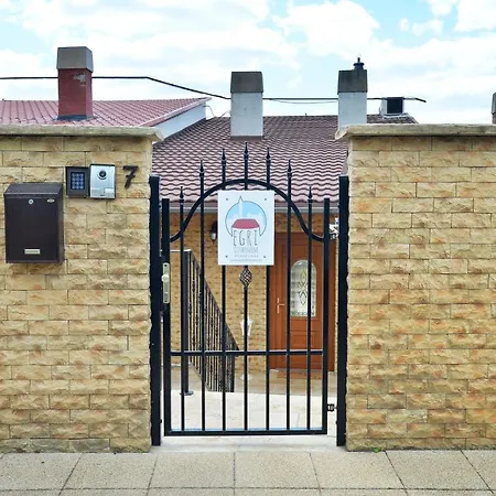 Otthonom Vendeghaz Pensiune 4*