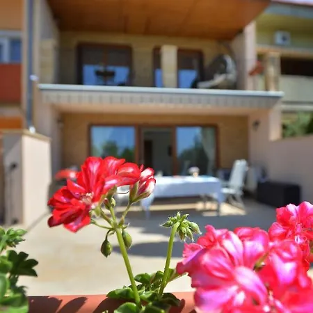 Otthonom Vendeghaz Eger